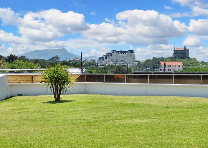 Chic A Avec Vue Sur Montagnes - 70 M² * Biarritz