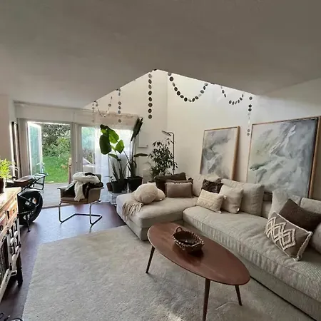 Apartment Chic A Avec Vue Sur Montagnes - 70 M² *